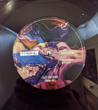 East End Dubs : What's Goin On (12", Pur)